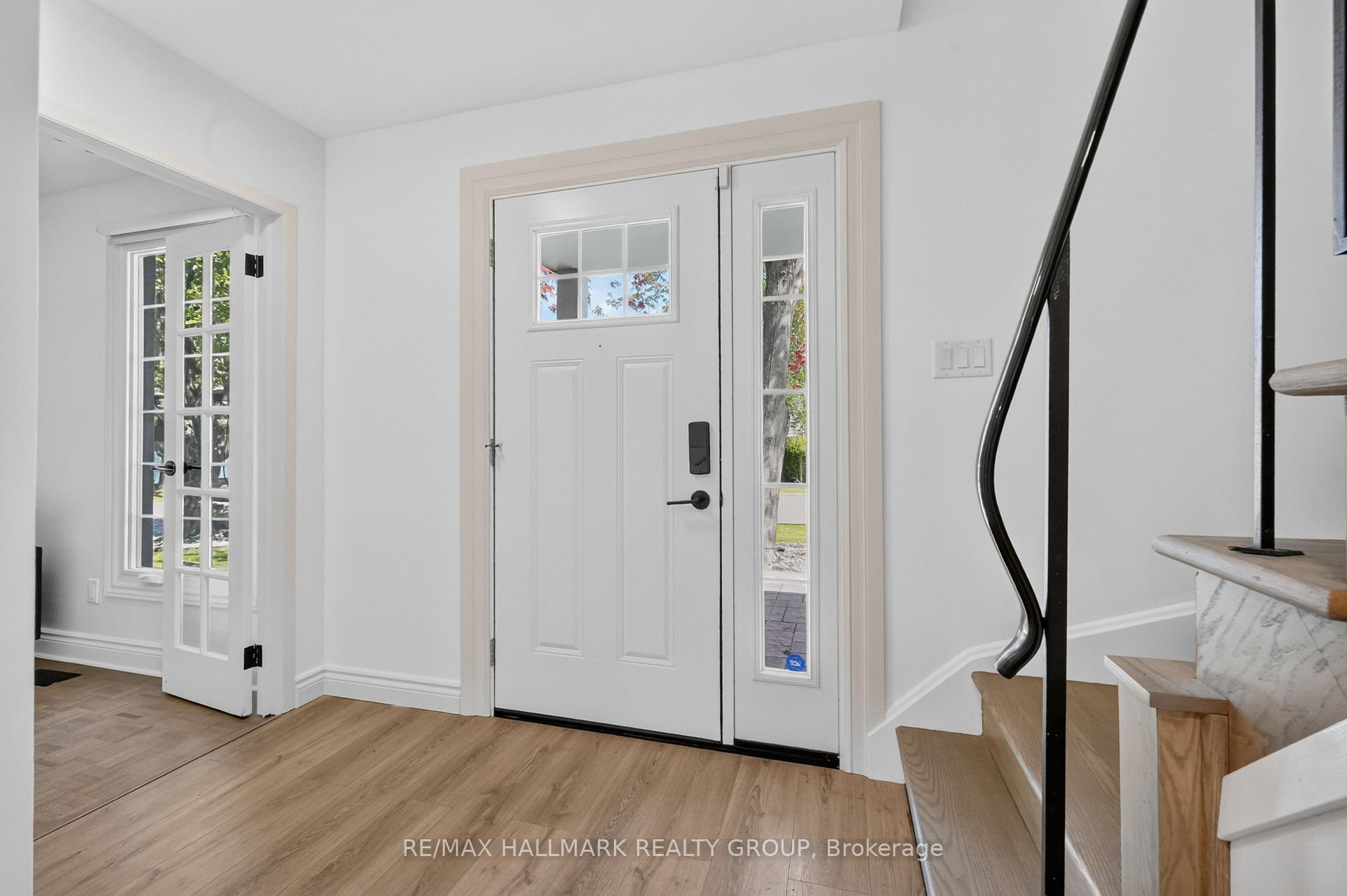 Photo 6 of 612 Clancy Street, Ottawa, Beacon Hill North — HOMEH