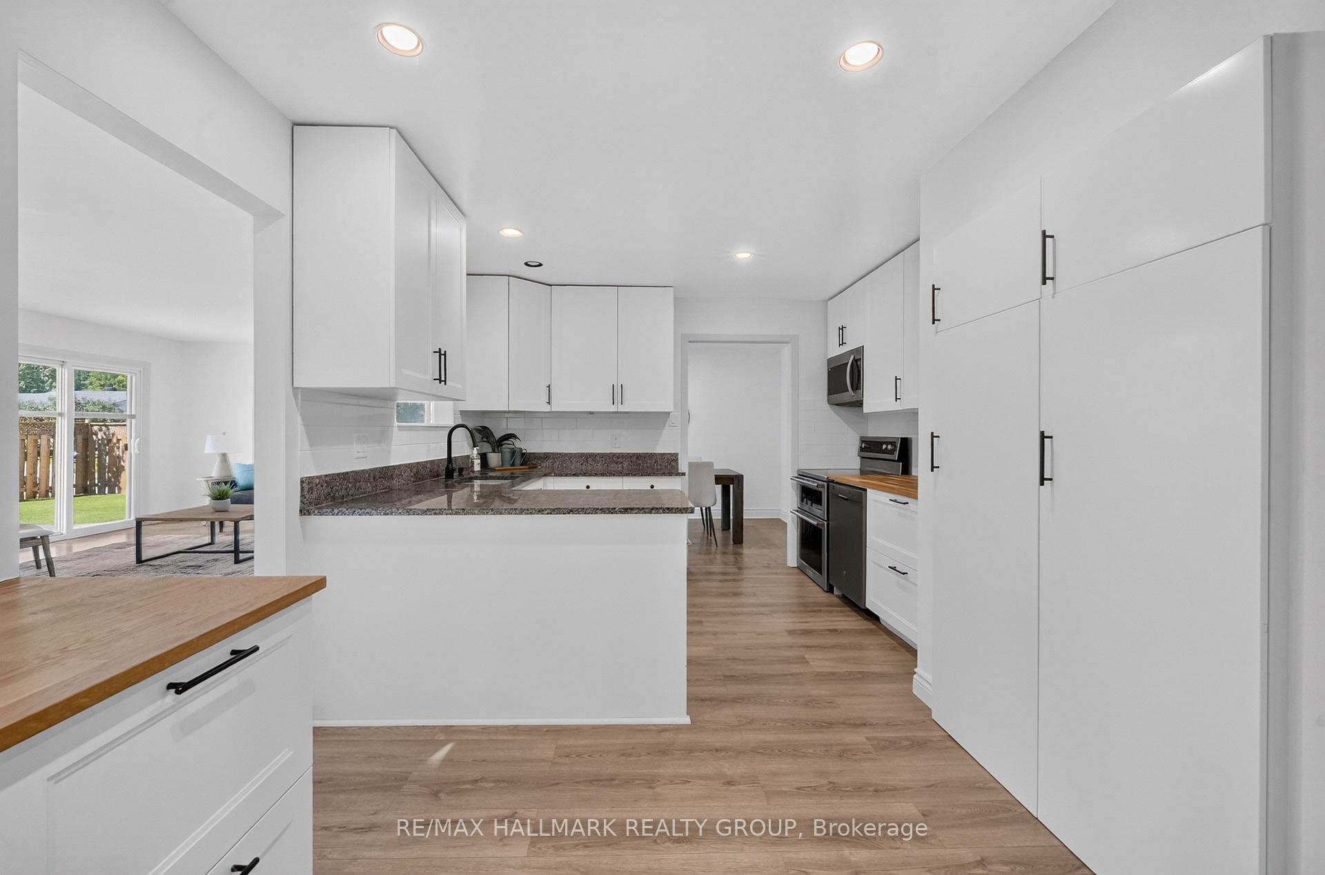 Photo 7 of 612 Clancy Street, Ottawa, Beacon Hill North — HOMEH