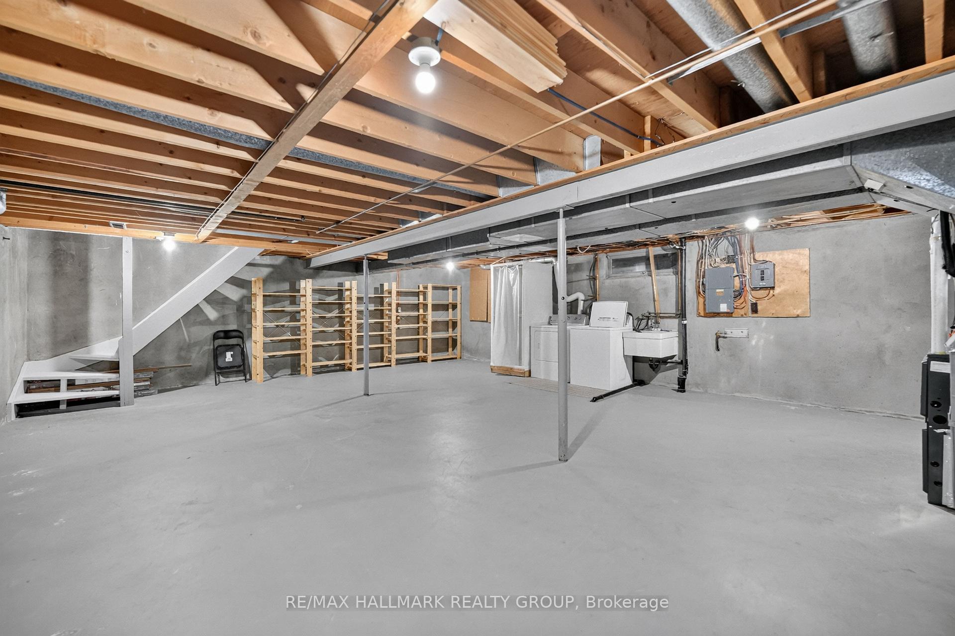 Photo 34 of 612 Clancy Street, Ottawa, Beacon Hill North — HOMEH