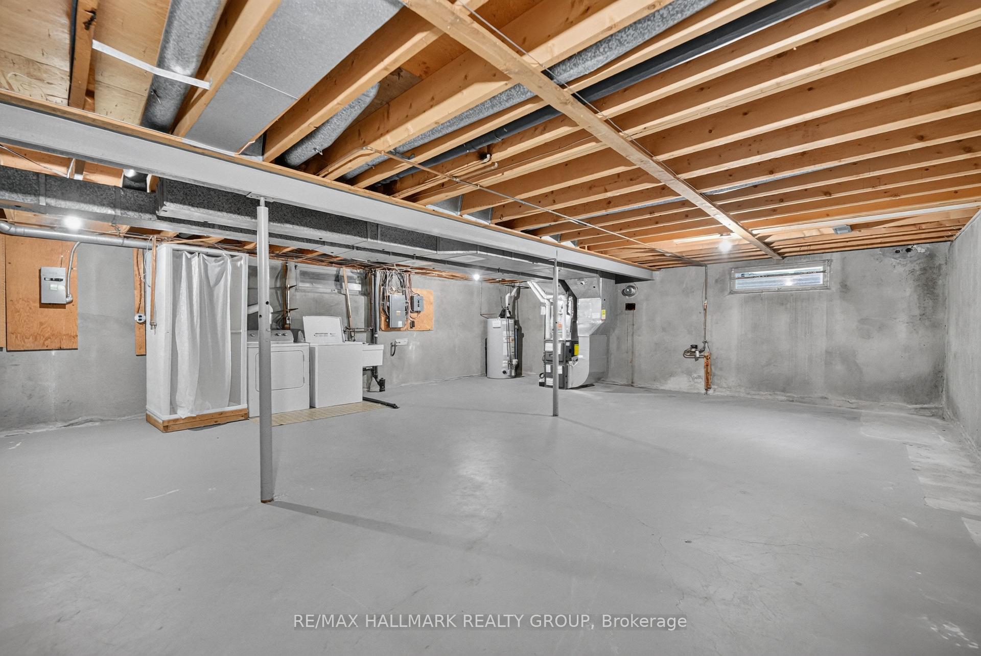 Photo 35 of 612 Clancy Street, Ottawa, Beacon Hill North — HOMEH