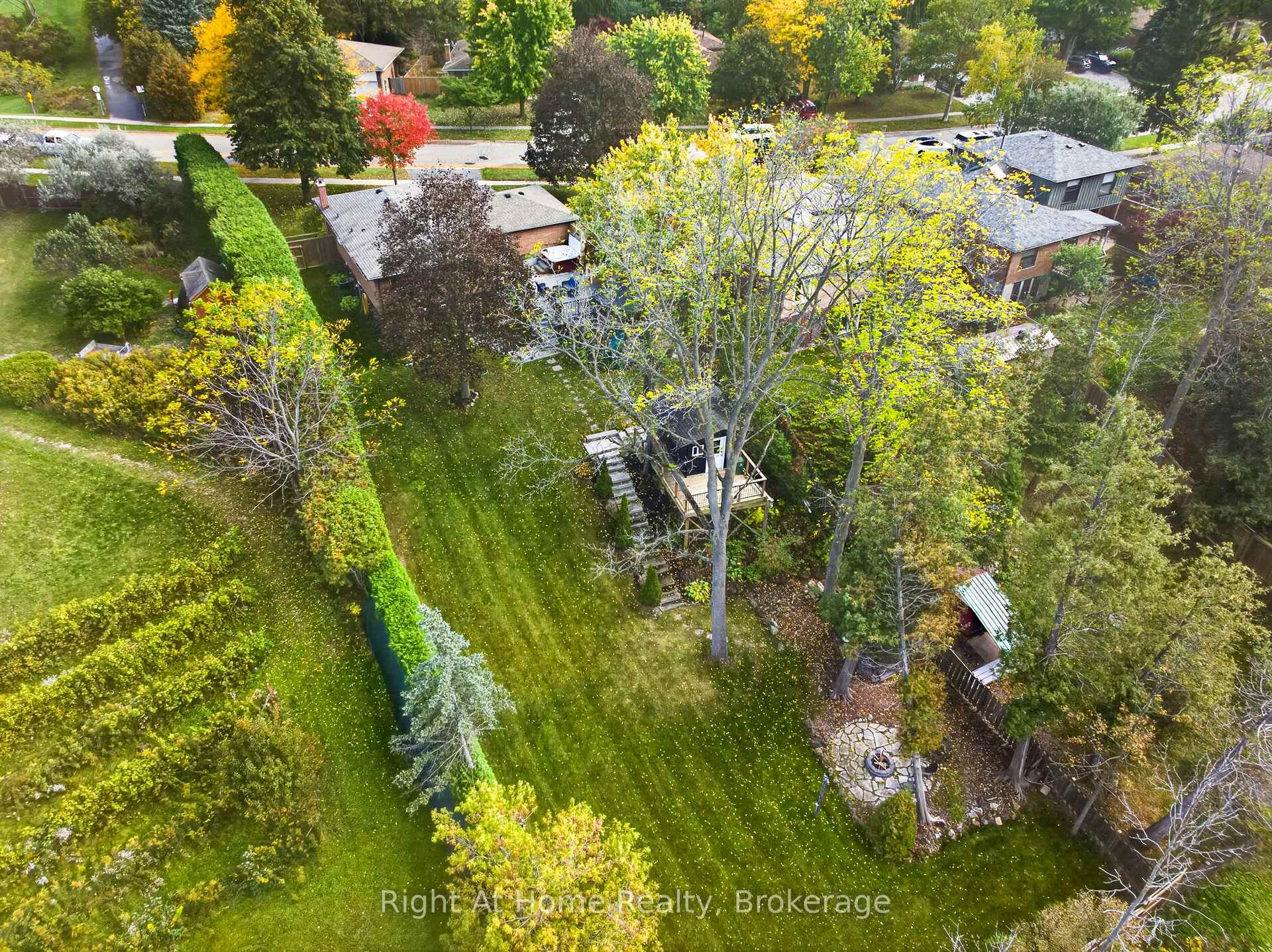 Photo 47 of 23 Laurendale Avenue, Hamilton, Waterdown — HOMEH