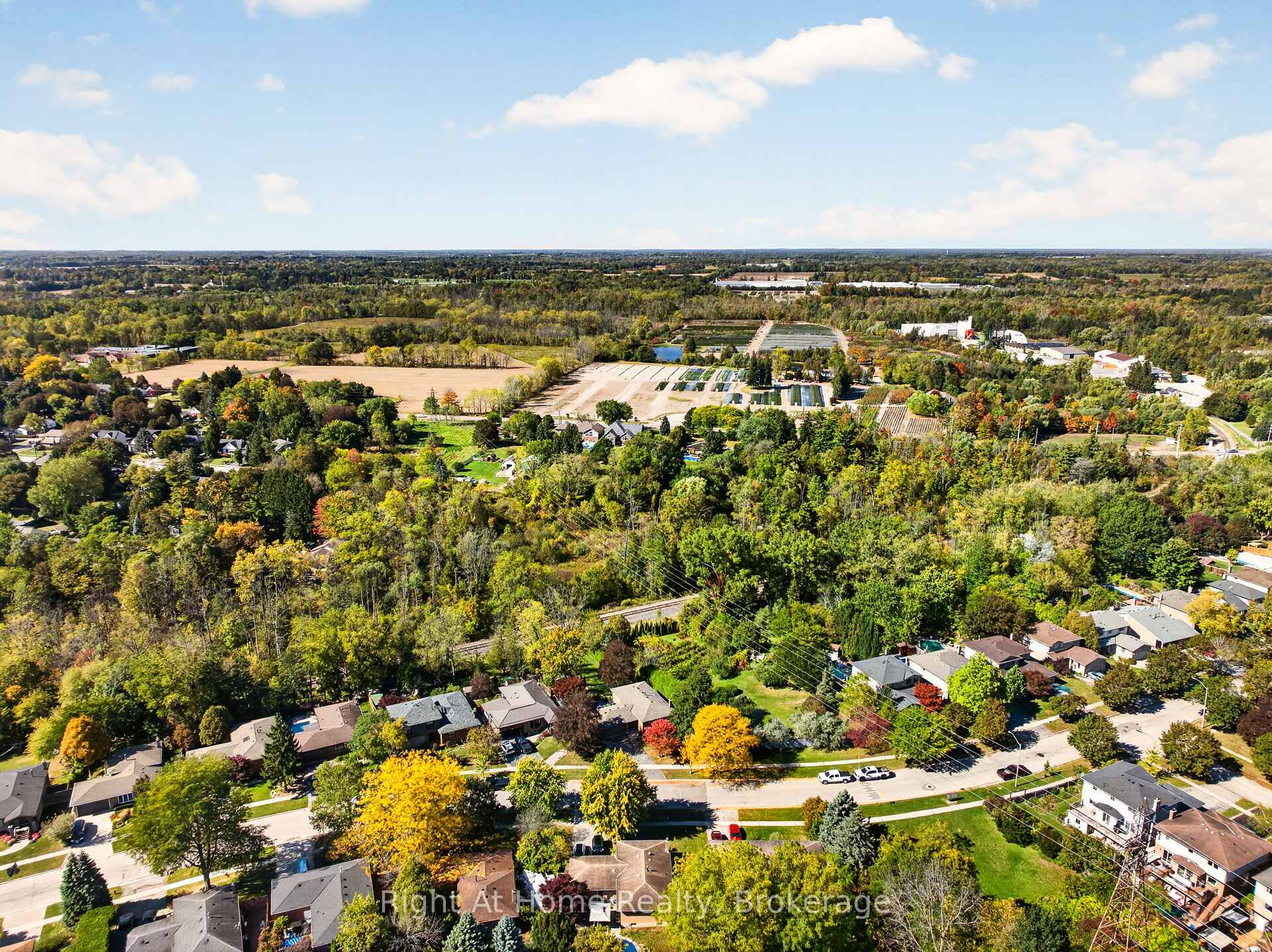 Photo 49 of 23 Laurendale Avenue, Hamilton, Waterdown — HOMEH