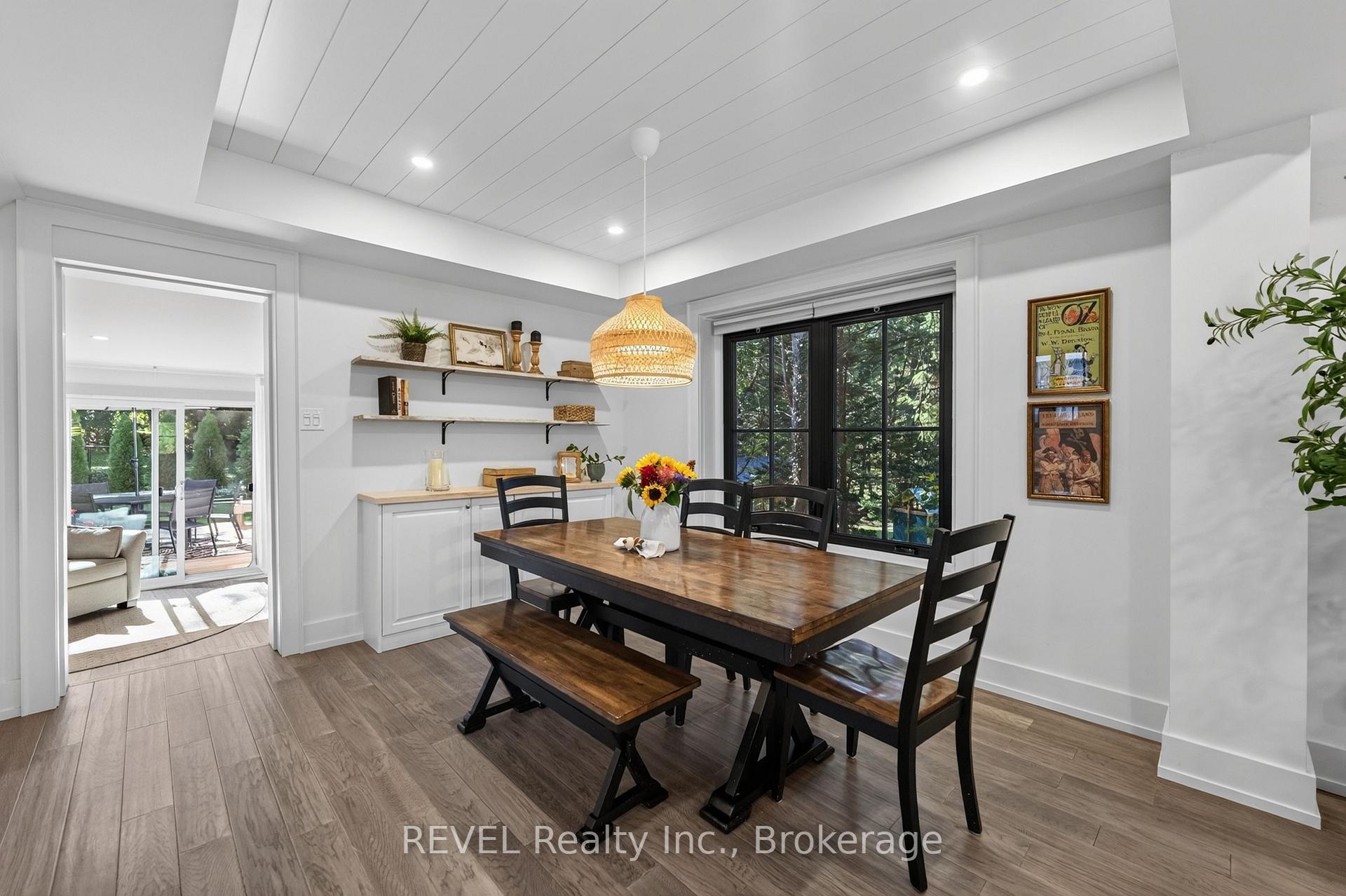 Photo 16 of 6 Elm Avenue, Pelham, Fonthill — HOMEH