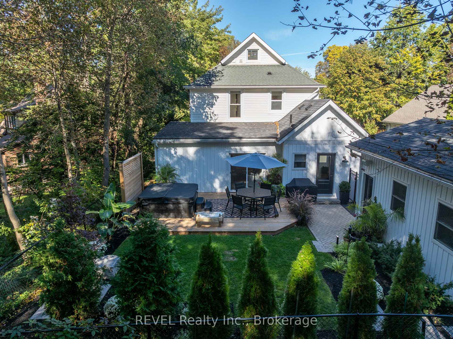 Photo 44 of 6 Elm Avenue, Pelham, Fonthill — HOMEH