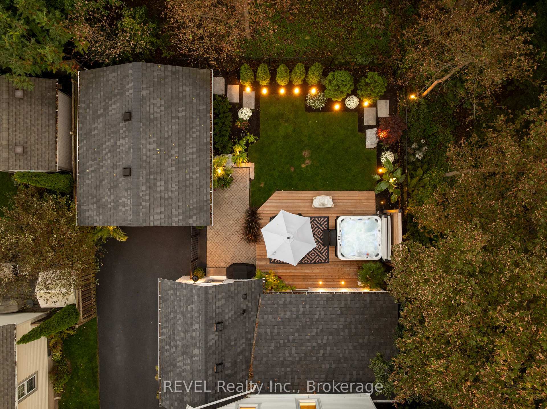 Photo 45 of 6 Elm Avenue, Pelham, Fonthill — HOMEH