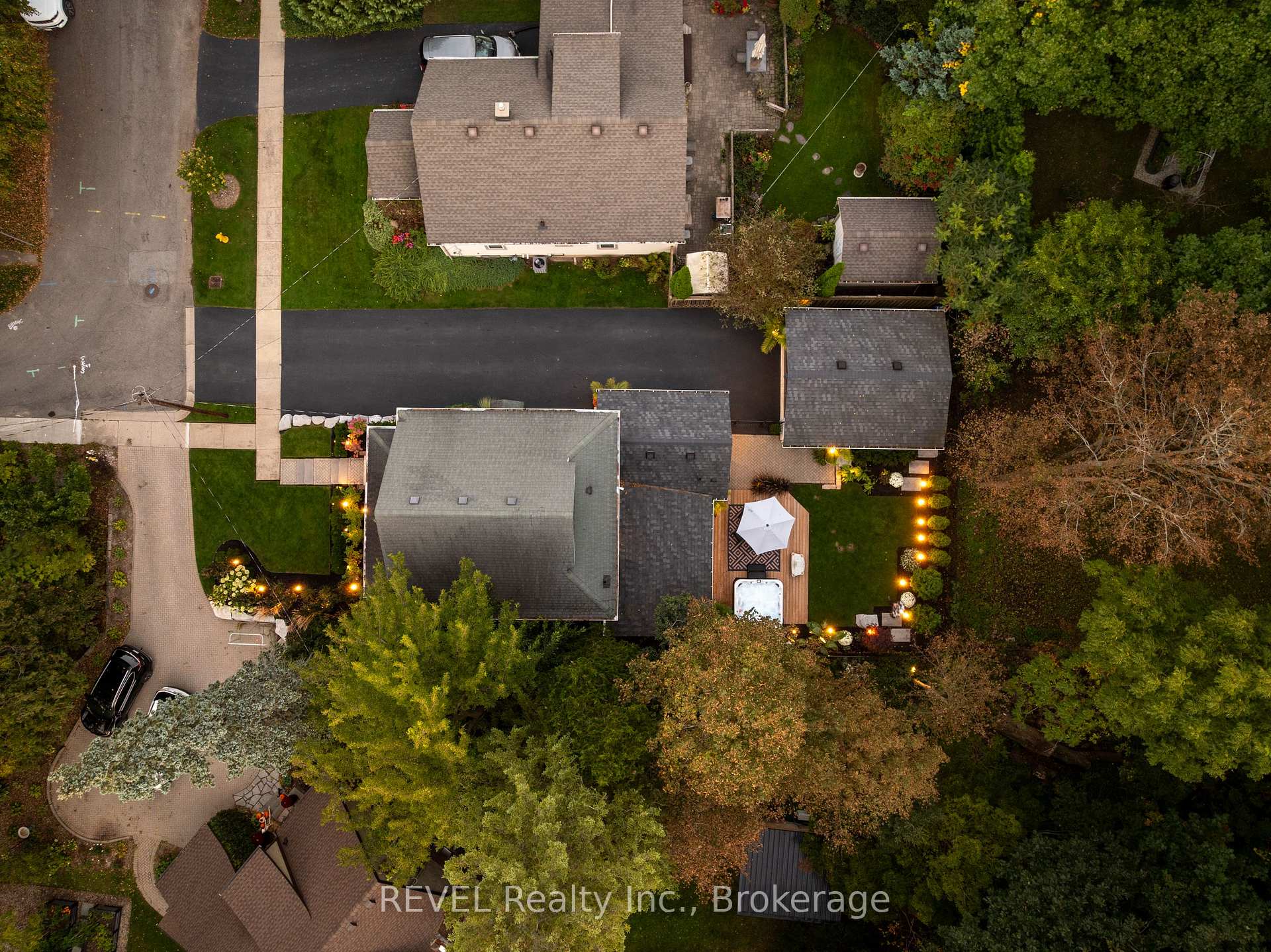 Photo 46 of 6 Elm Avenue, Pelham, Fonthill — HOMEH