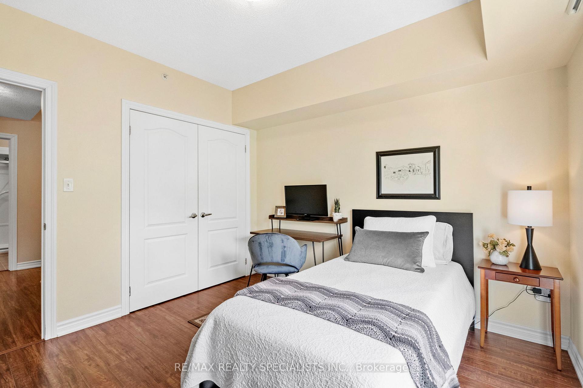 Photo 32 of Unit 408, 41 Ferndale Drive S, Barrie, Ardagh — HOMEH