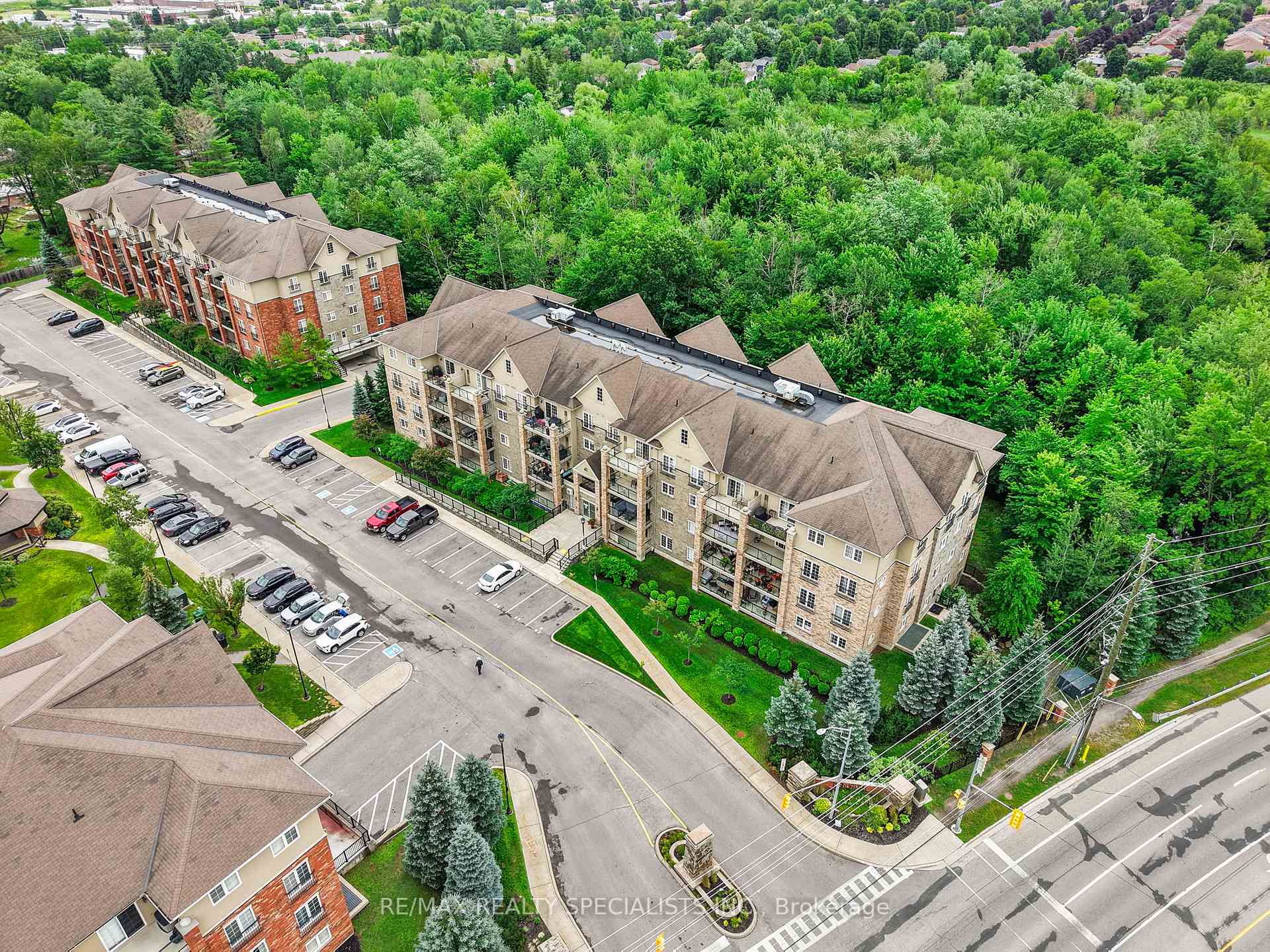 Photo 36 of Unit 408, 41 Ferndale Drive S, Barrie, Ardagh — HOMEH