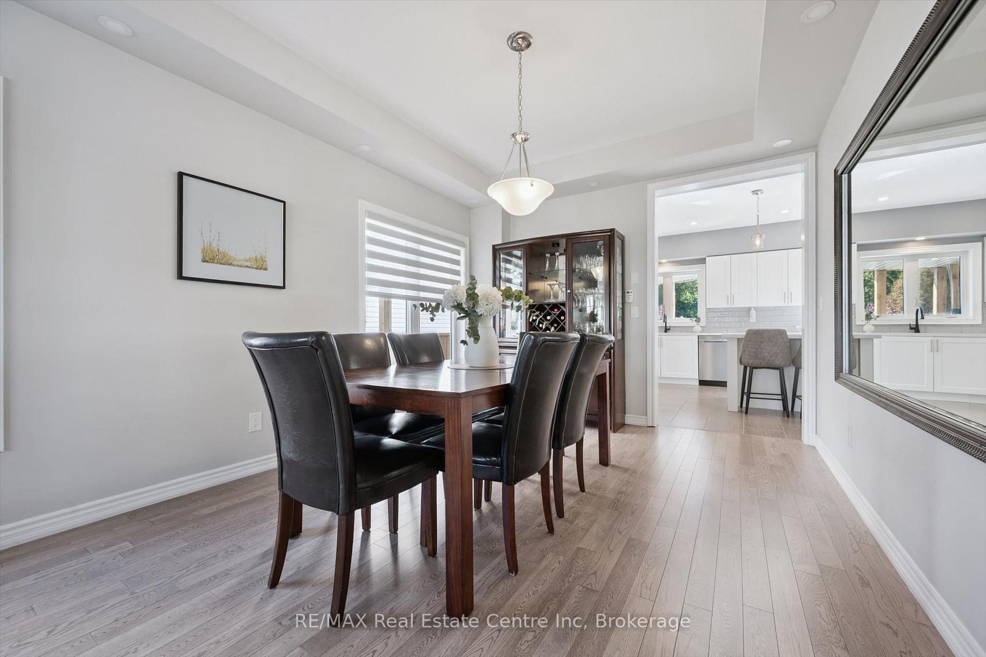 Photo 8 of 106 Ryan Street, Centre Wellington, Fergus — HOMEH