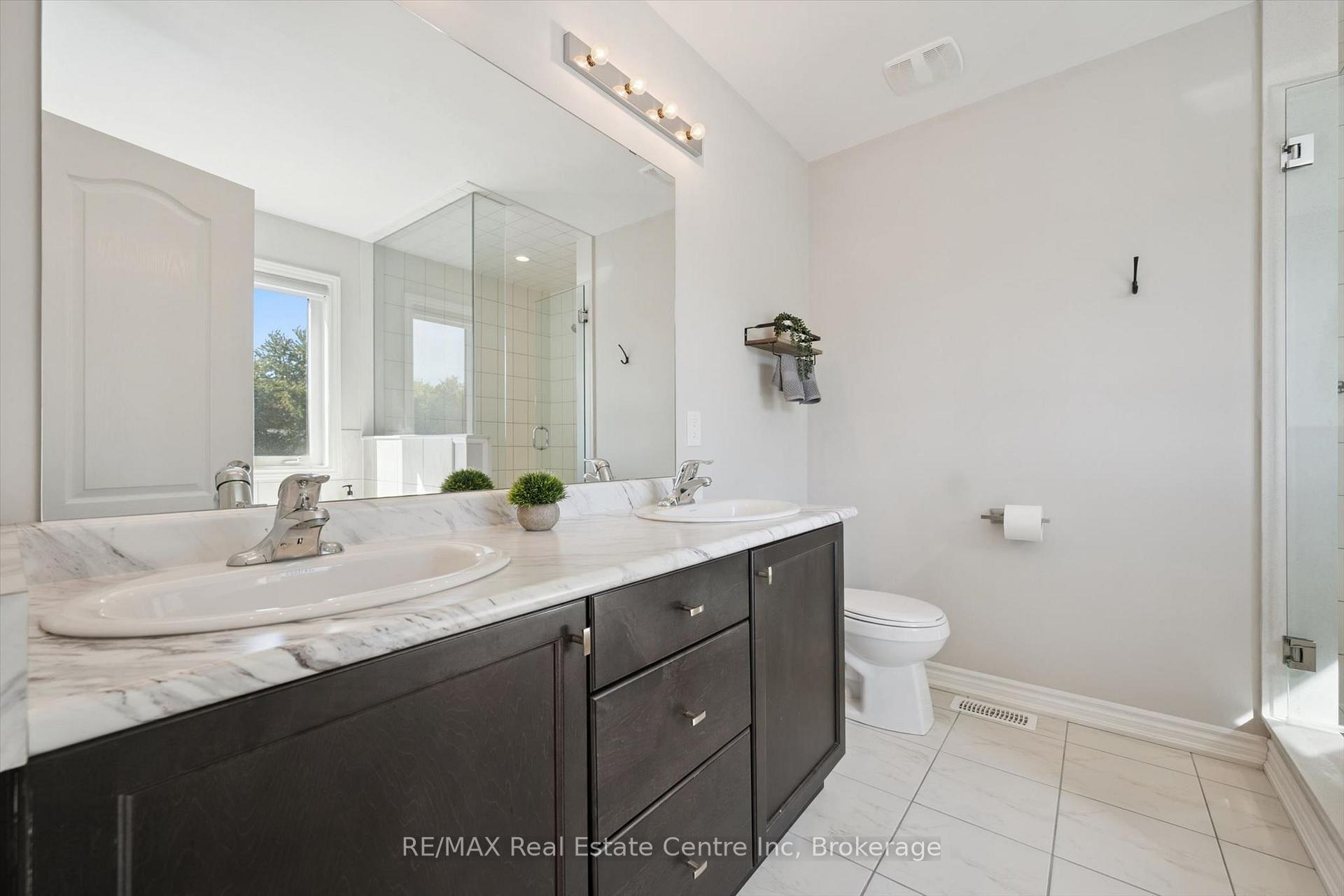 Photo 21 of 106 Ryan Street, Centre Wellington, Fergus — HOMEH