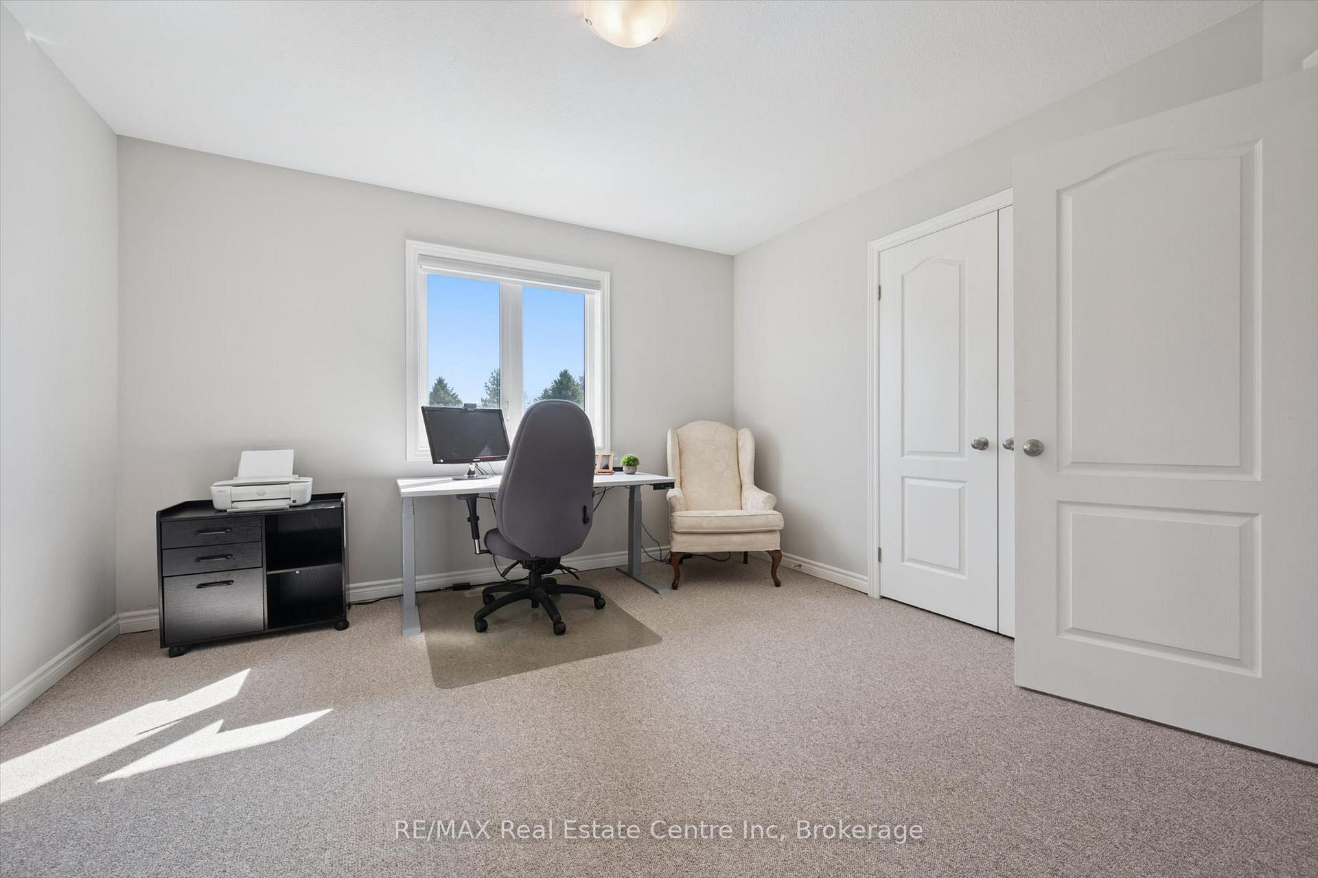 Photo 25 of 106 Ryan Street, Centre Wellington, Fergus — HOMEH
