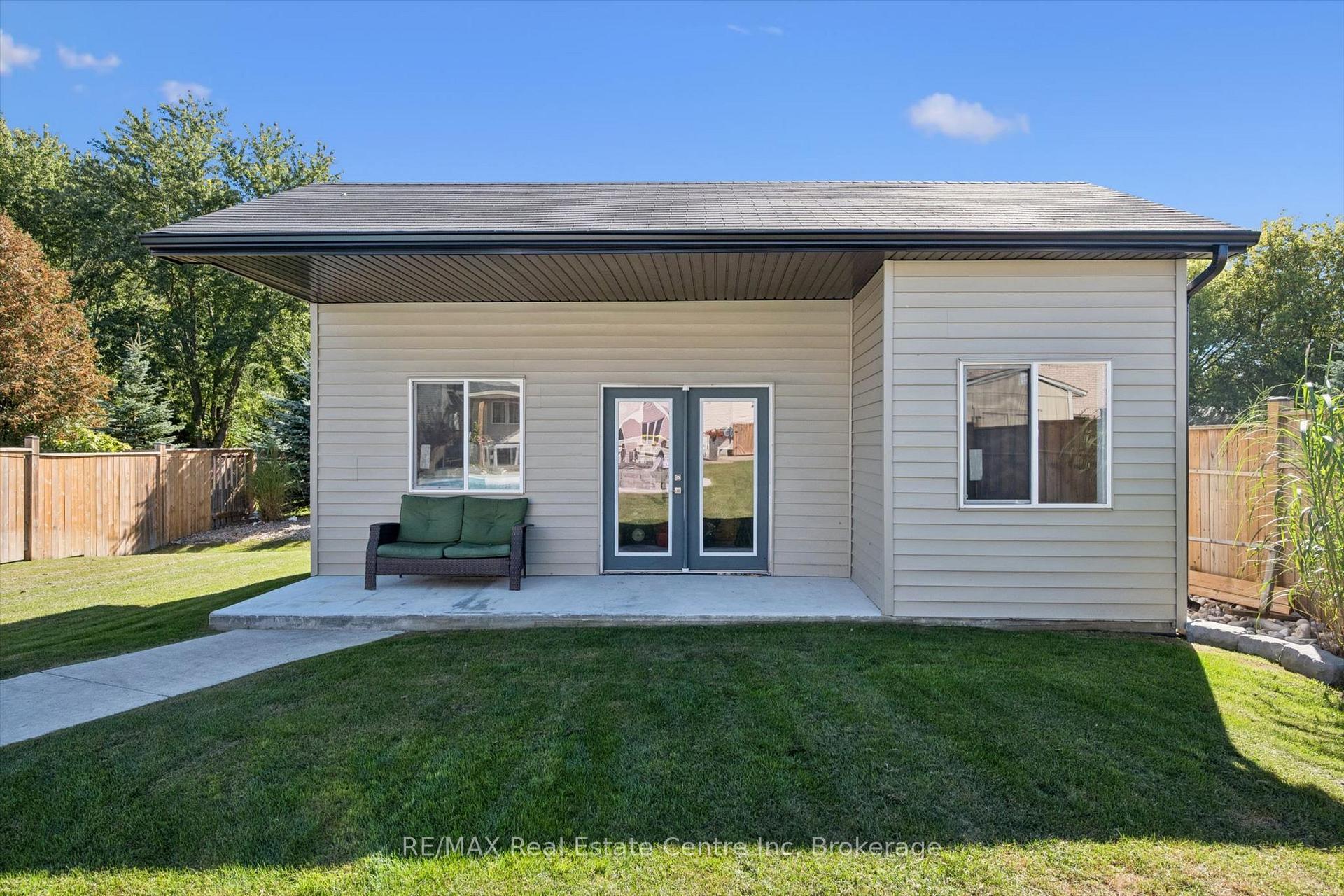 Photo 41 of 106 Ryan Street, Centre Wellington, Fergus — HOMEH