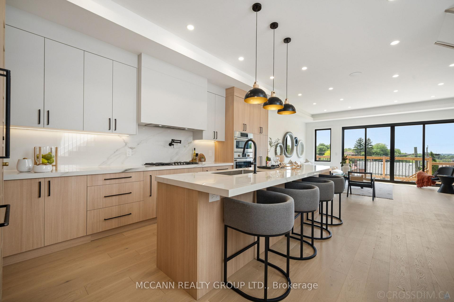 Photo 16 of 526 Westmount Avenue, Toronto, Oakwood Village — HOMEH