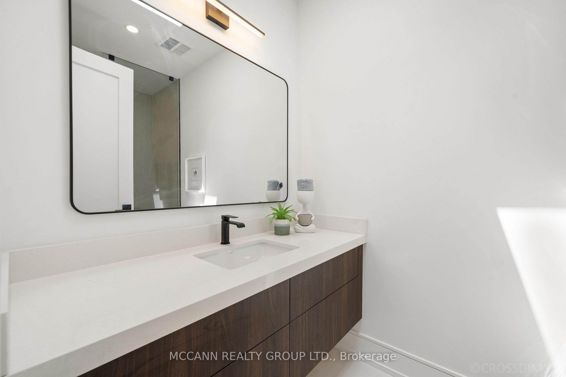 Photo 33 of 526 Westmount Avenue, Toronto, Oakwood Village — HOMEH