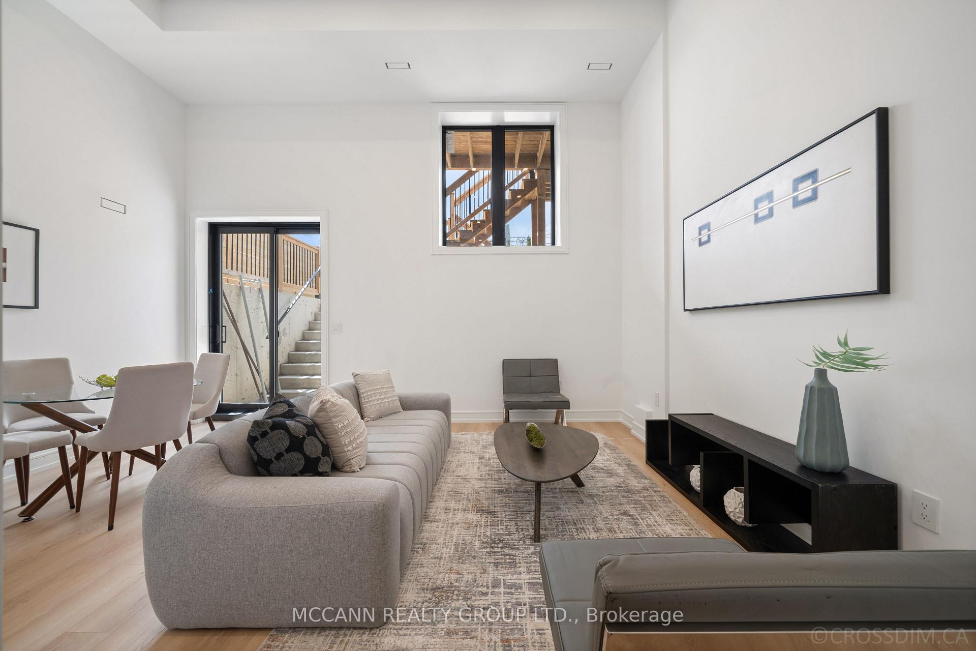 Photo 36 of 526 Westmount Avenue, Toronto, Oakwood Village — HOMEH