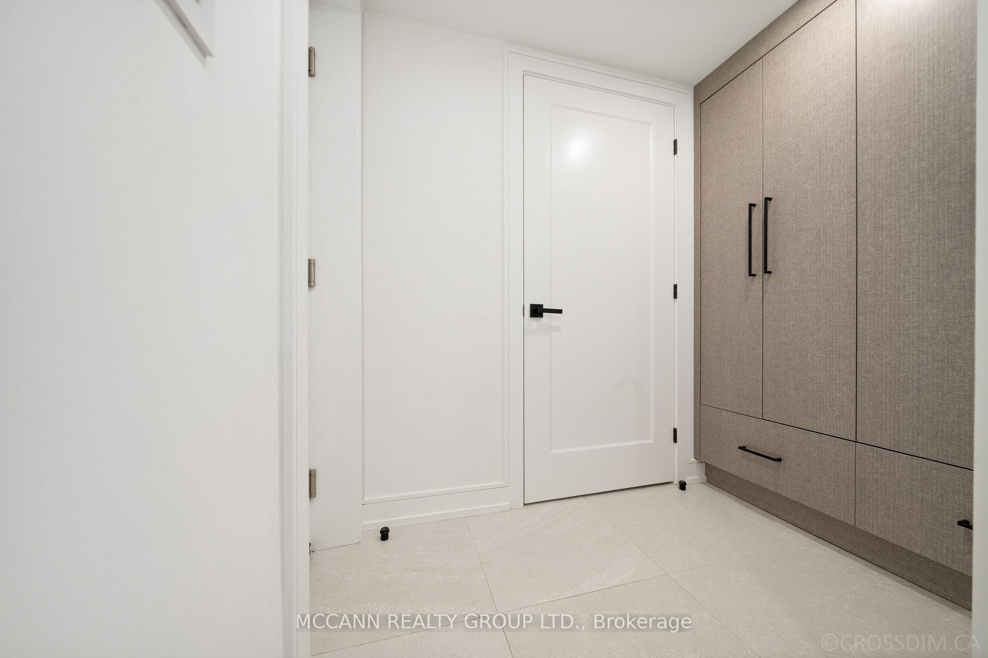 Photo 46 of 526 Westmount Avenue, Toronto, Oakwood Village — HOMEH