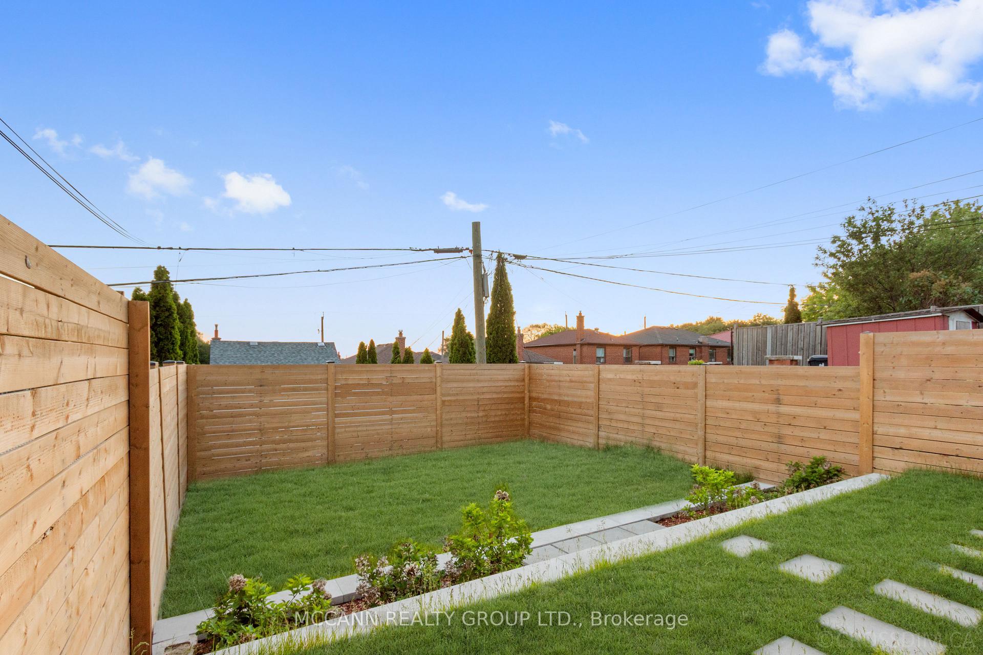 Photo 47 of 526 Westmount Avenue, Toronto, Oakwood Village — HOMEH
