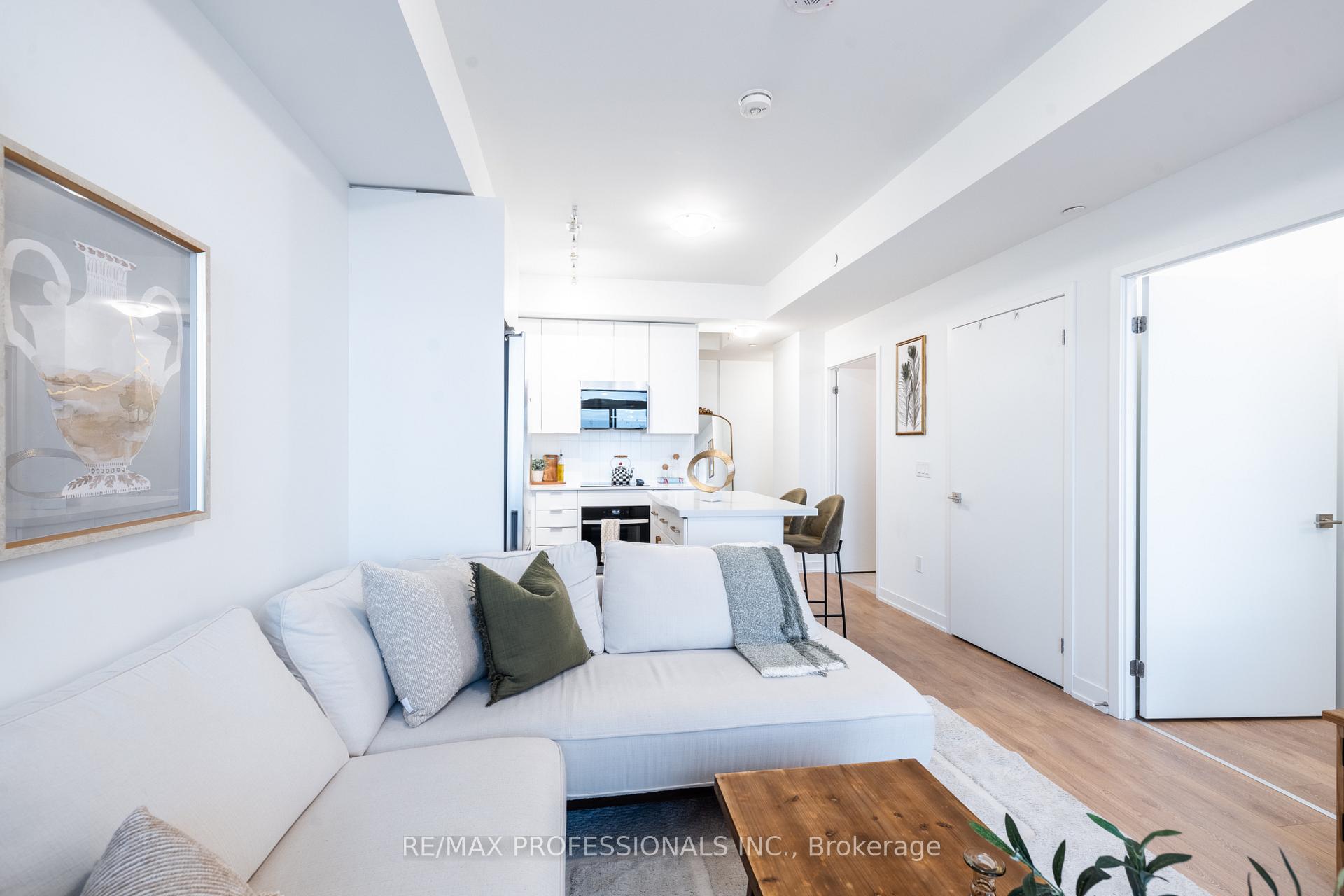 Photo 7 of Unit 1421, 10 Abeja Street, Vaughan, Concord — HOMEH