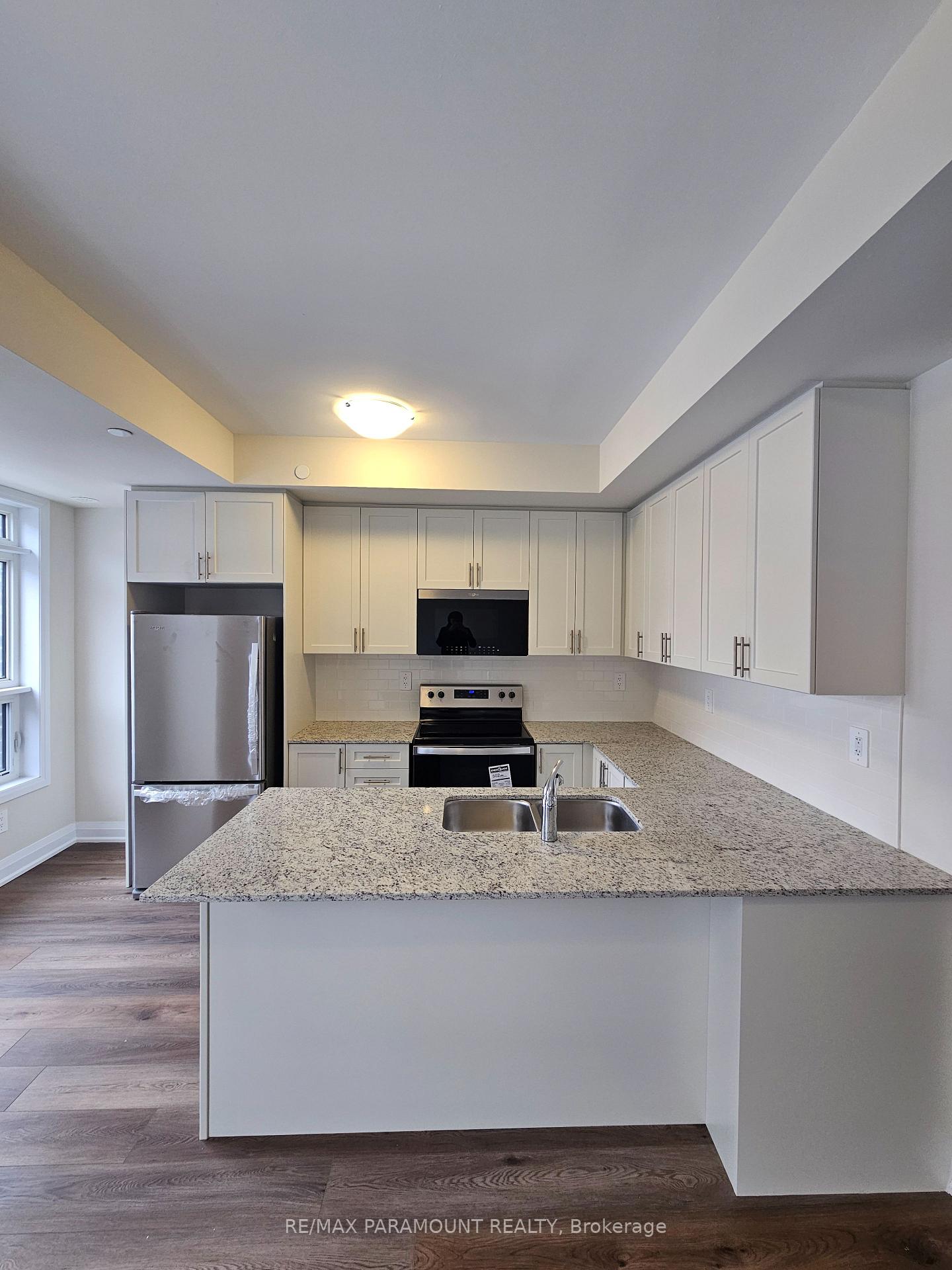 Photo 10 of Unit 117, 1581 Rose Way, Milton, Cobban — HOMEH