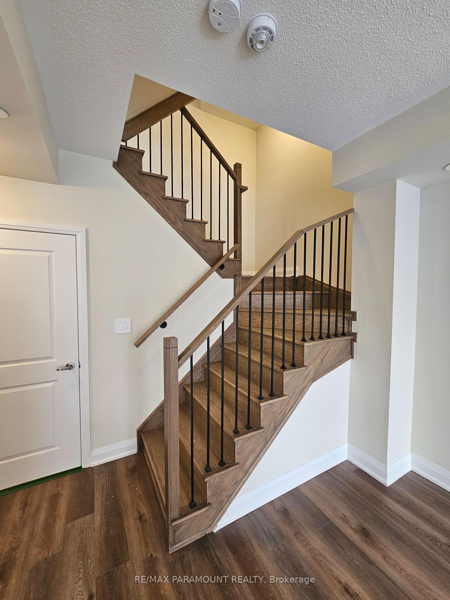Photo 11 of Unit 117, 1581 Rose Way, Milton, Cobban — HOMEH