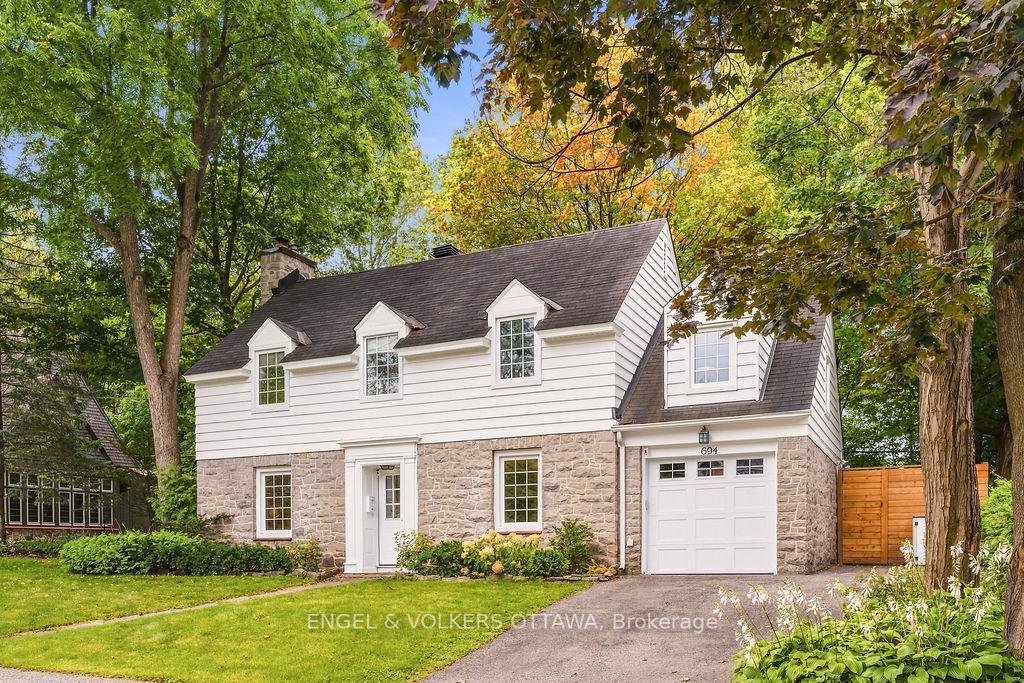 Photo of 694 Island Park Drive