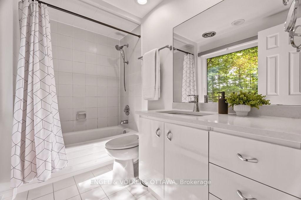 Photo 25 of 694 Island Park Drive, Ottawa, Westboro/Hampton Park — HOMEH