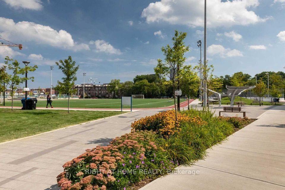 Photo 29 of Unit 2003, 55 Regent Park Boulevard, Toronto, Regent Park — HOMEH