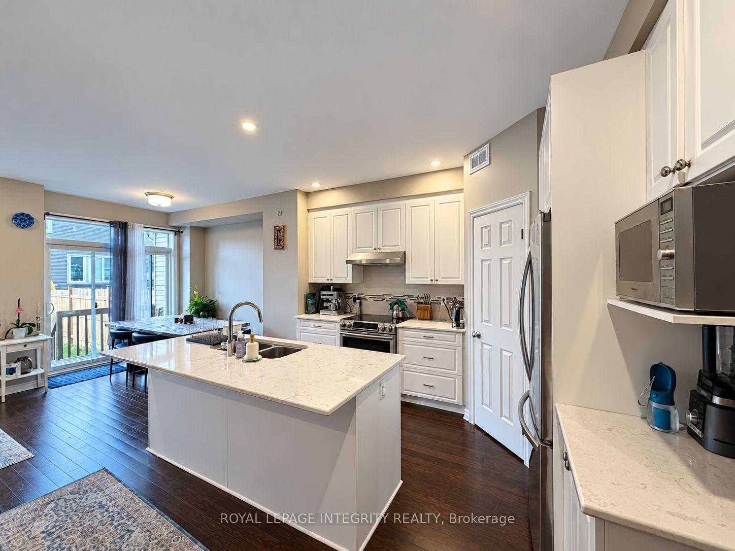 Photo 9 of 383 Warmstone Drive, Ottawa, Stittsville (North) — HOMEH