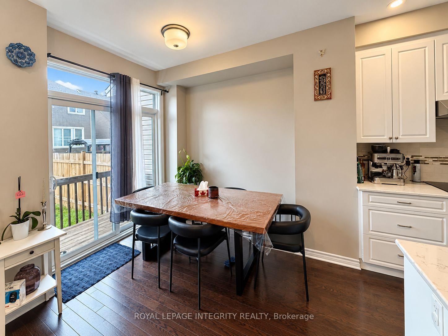 Photo 14 of 383 Warmstone Drive, Ottawa, Stittsville (North) — HOMEH