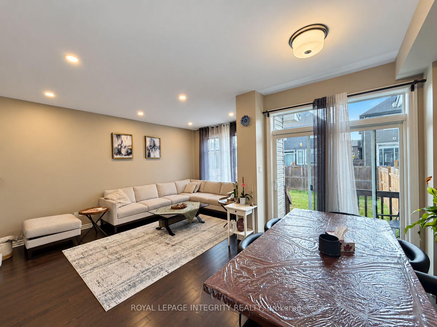 Photo 15 of 383 Warmstone Drive, Ottawa, Stittsville (North) — HOMEH