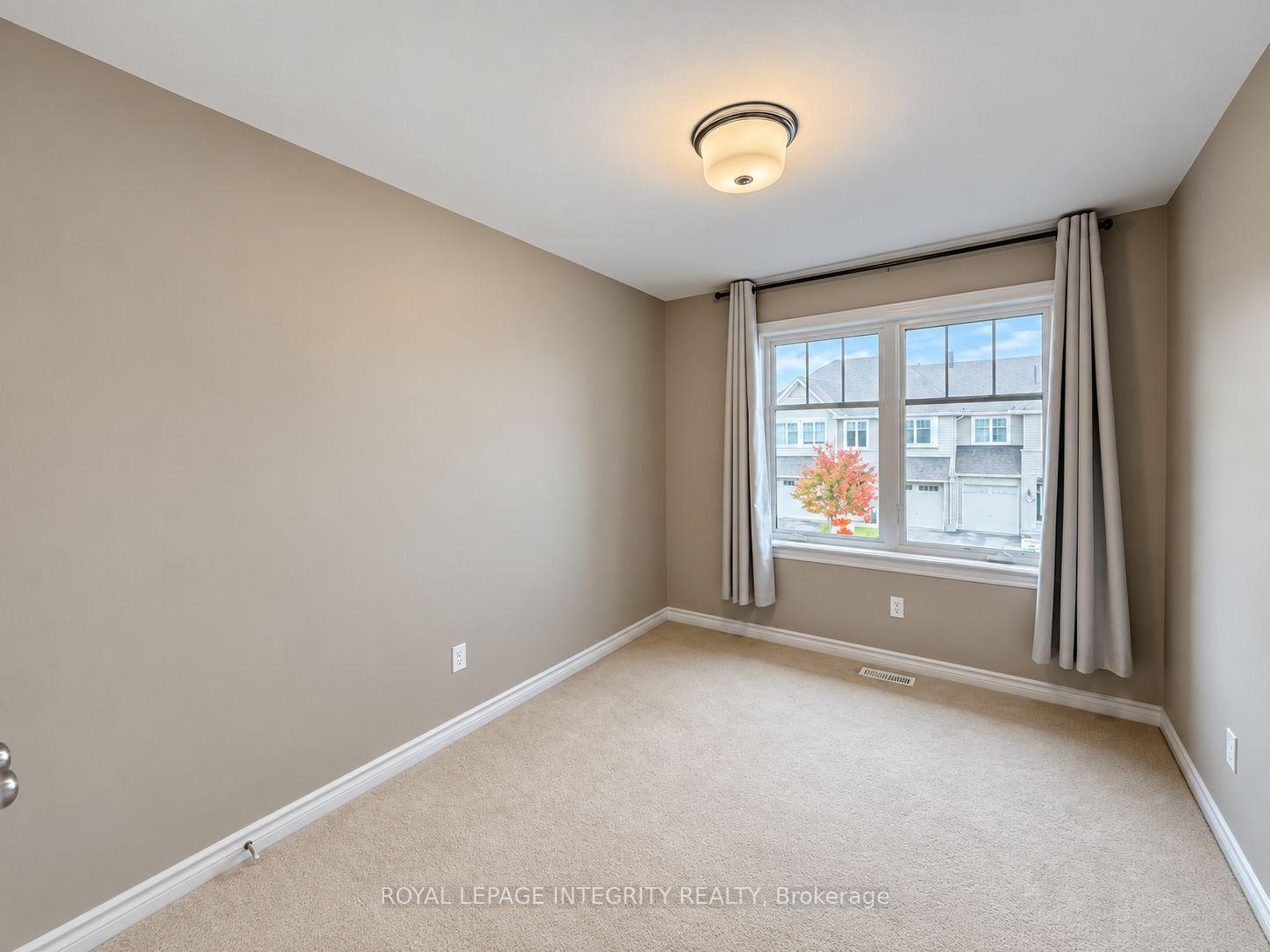 Photo 23 of 383 Warmstone Drive, Ottawa, Stittsville (North) — HOMEH