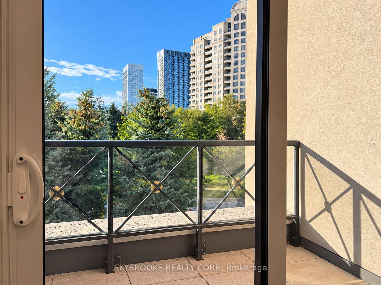 Photo 18 of Unit 108, 9245 Jane Street, Vaughan, Maple — HOMEH
