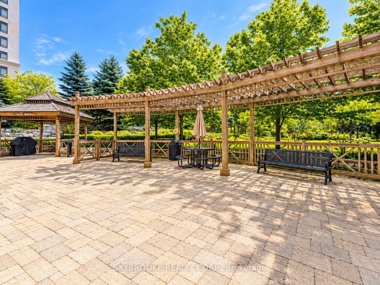 Photo 25 of Unit 108, 9245 Jane Street, Vaughan, Maple — HOMEH