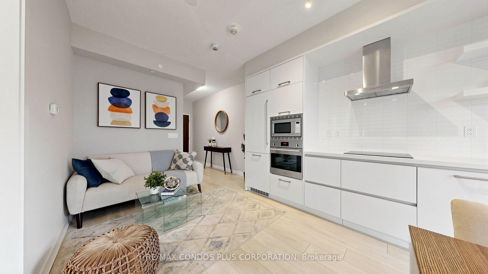 Photo 8 of Unit 506, 2221 Yonge Street, Toronto, Mount Pleasant West — HOMEH