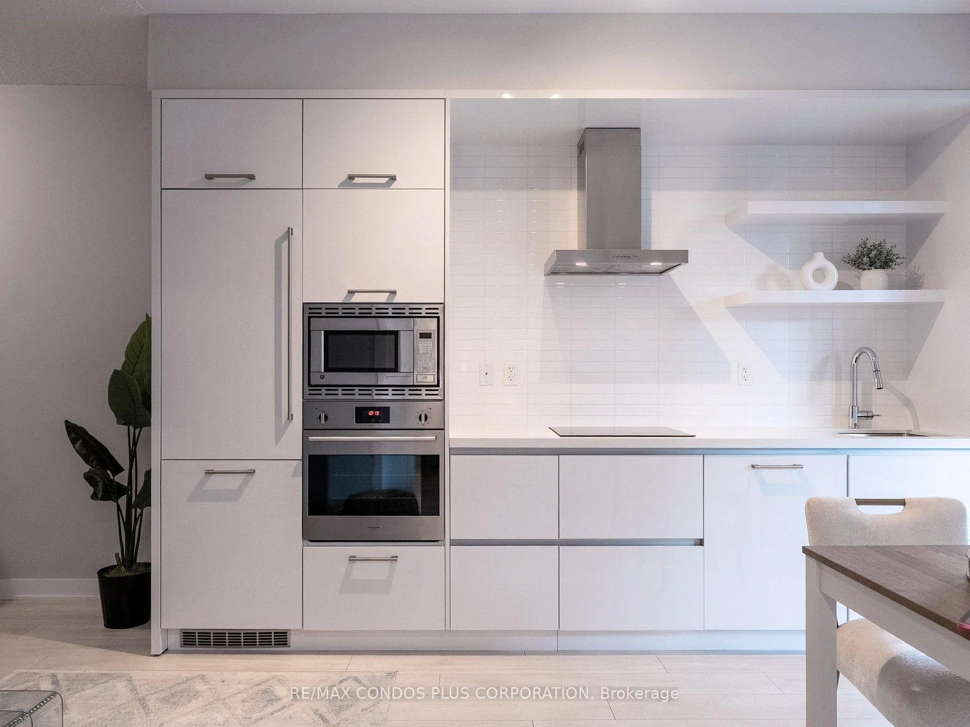Photo 81 of Unit 506, 2221 Yonge Street, Toronto, Mount Pleasant West — HOMEH