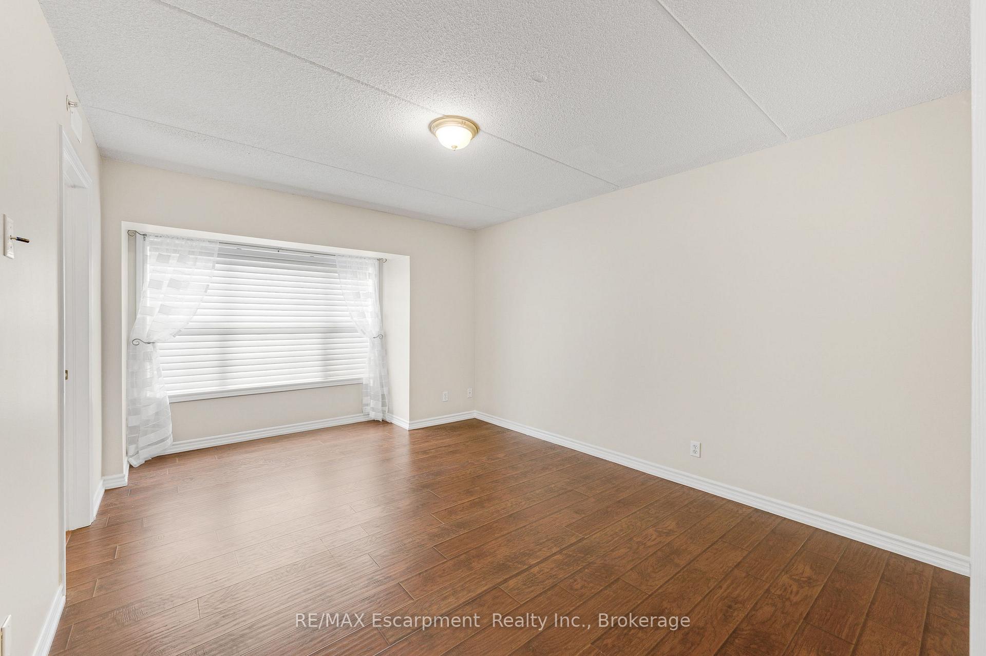 Photo 13 of Unit 102, 2075 Appleby Line, Burlington, Uptown — HOMEH