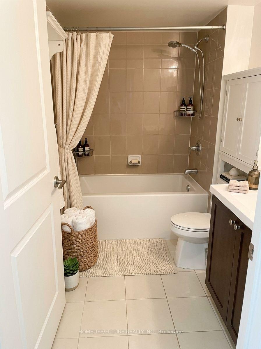 Photo 6 of Unit 905, 6 Eva Road, Etobicoke, Etobicoke West Mall — HOMEH