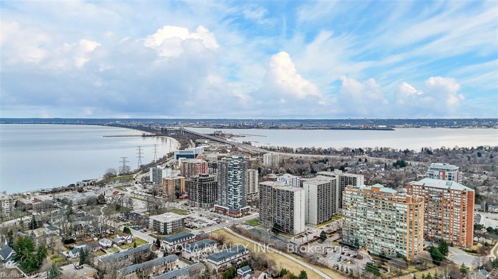 Photo 5 of Unit 903, 1276 Maple Crossing Boulevard, Burlington, Brant — HOMEH