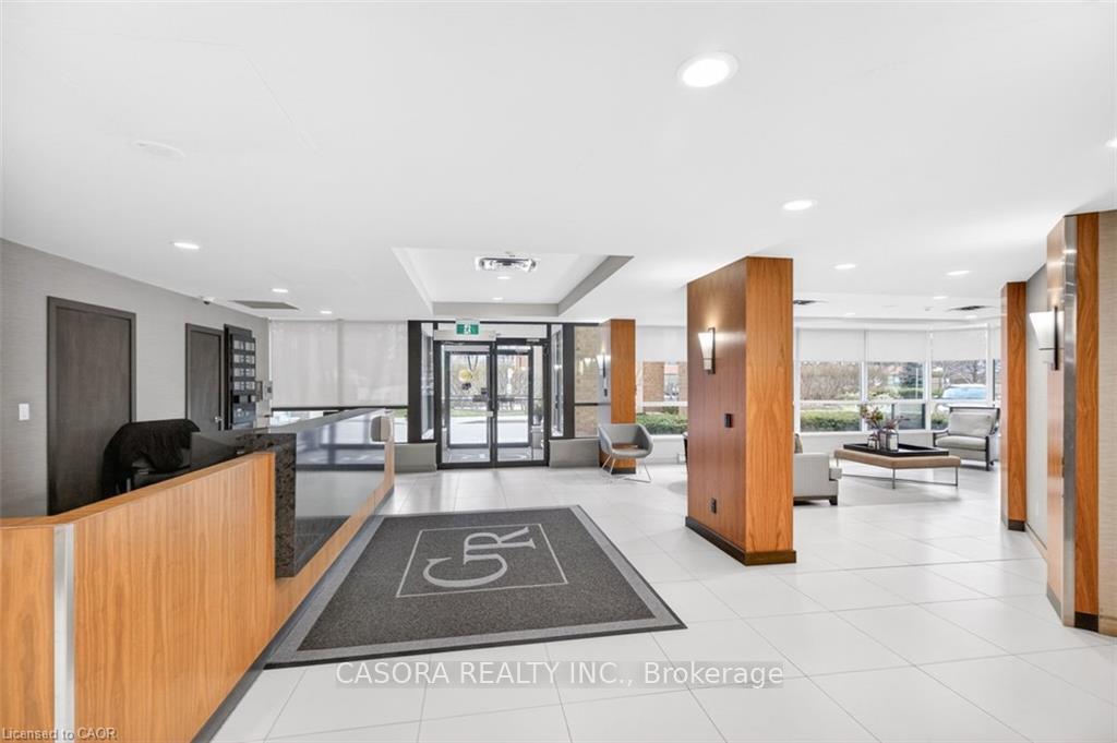 Photo 10 of Unit 903, 1276 Maple Crossing Boulevard, Burlington, Brant — HOMEH