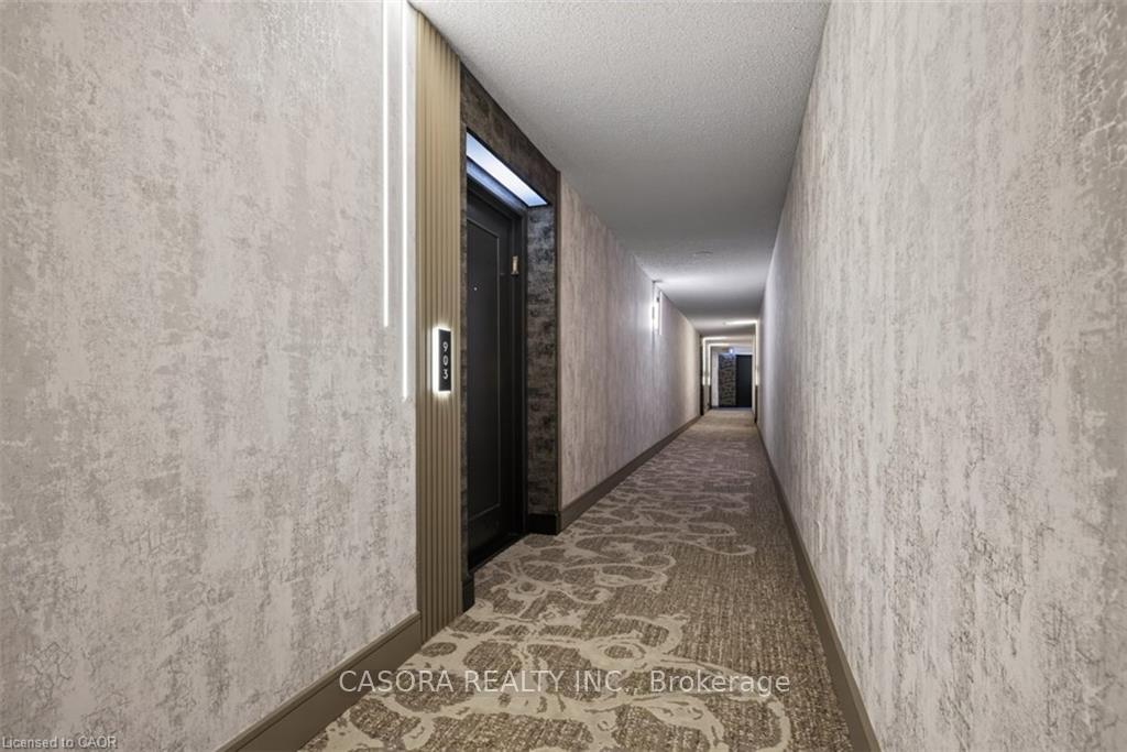 Photo 11 of Unit 903, 1276 Maple Crossing Boulevard, Burlington, Brant — HOMEH