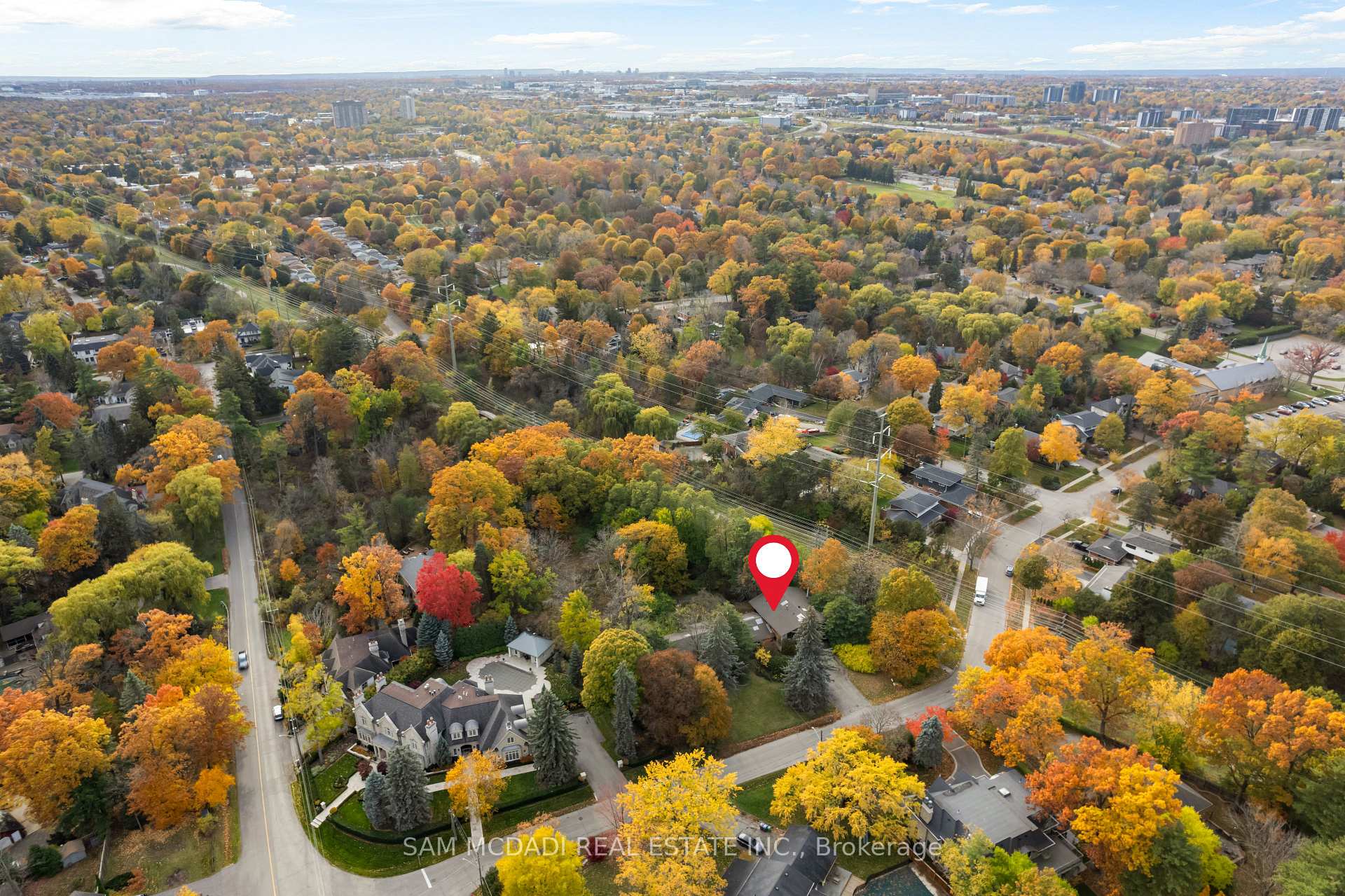 Photo 6 of 1310 Ravine Drive, Mississauga, Lorne Park — HOMEH