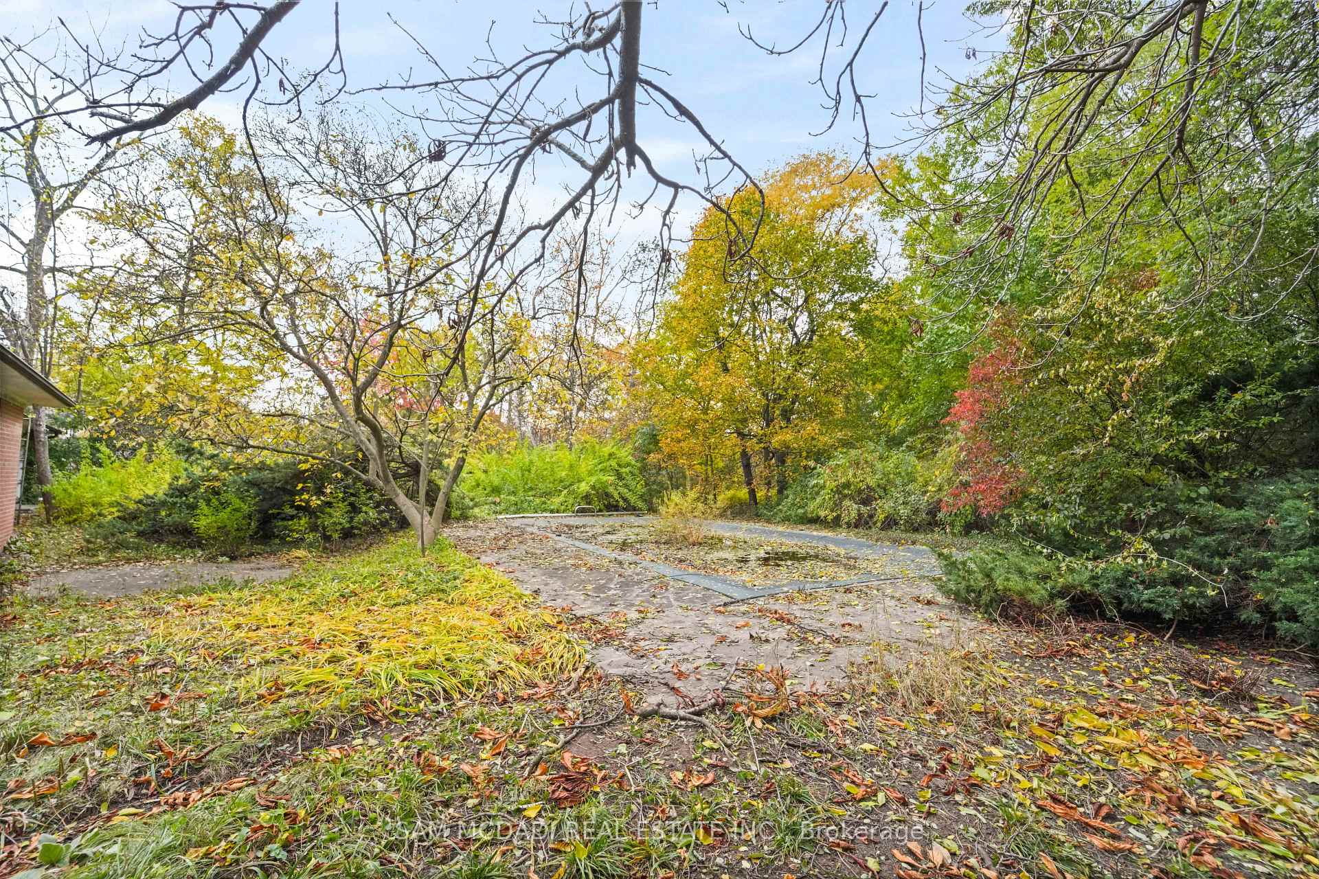 Photo 12 of 1310 Ravine Drive, Mississauga, Lorne Park — HOMEH