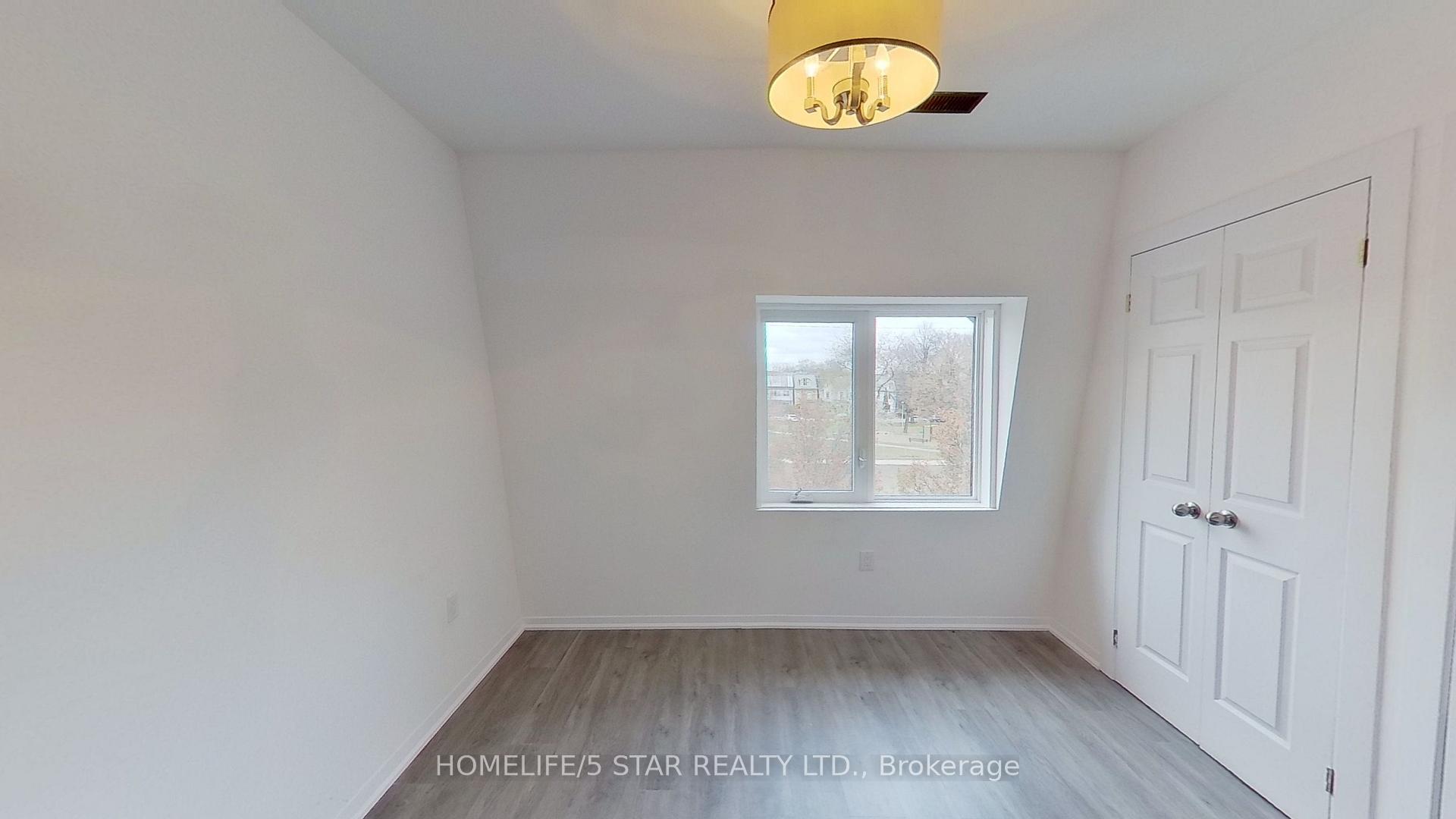 Photo 9 of 39 Humbert Street, Toronto, Trinity-Bellwoods — HOMEH