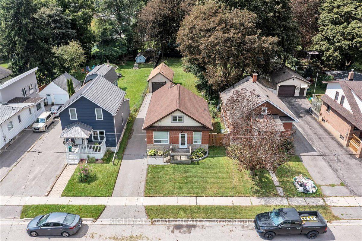 Photo 9 of 176 Burk Street, Oshawa, Vanier — HOMEH