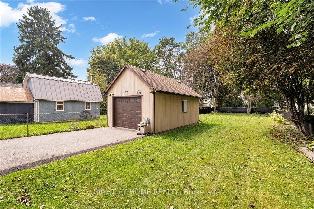 Photo 12 of 176 Burk Street, Oshawa, Vanier — HOMEH