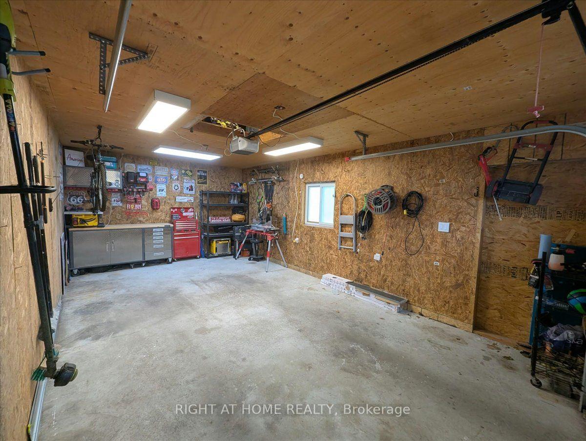 Photo 42 of 176 Burk Street, Oshawa, Vanier — HOMEH