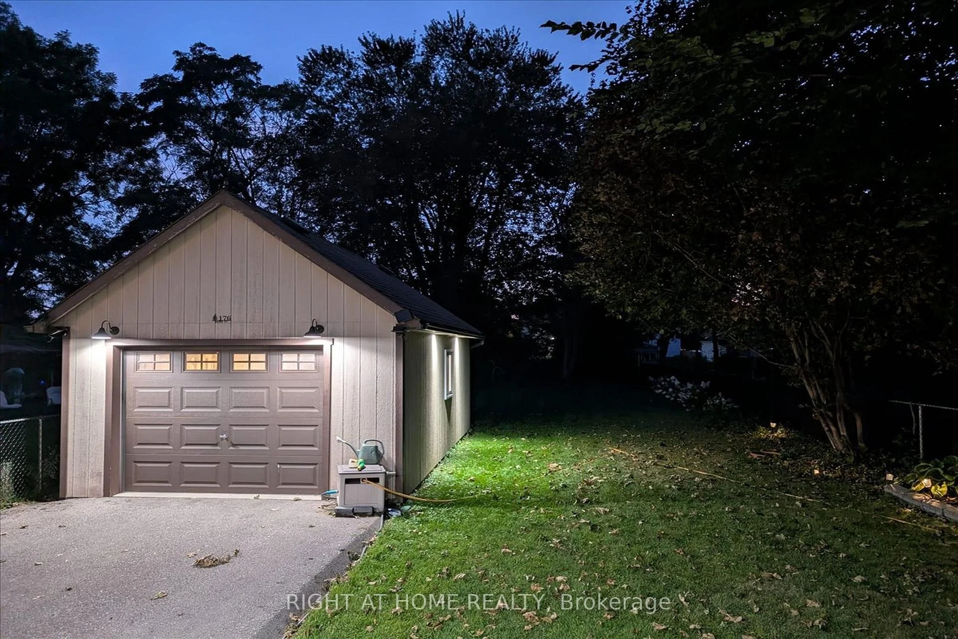 Photo 45 of 176 Burk Street, Oshawa, Vanier — HOMEH