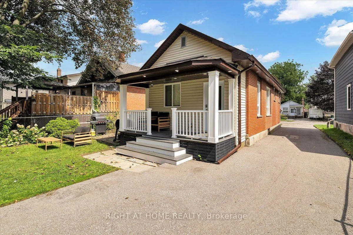 Photo 46 of 176 Burk Street, Oshawa, Vanier — HOMEH