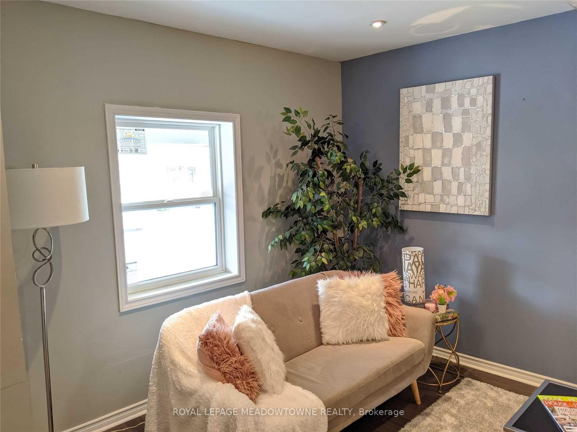 Photo 3 of 80 Chestnut Avenue, Hamilton, Gibson — HOMEH
