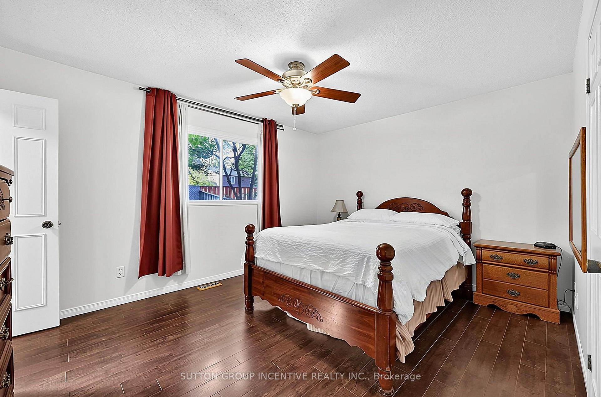 Photo 18 of 38 Trillium Crescent, Barrie, Allandale Heights — HOMEH